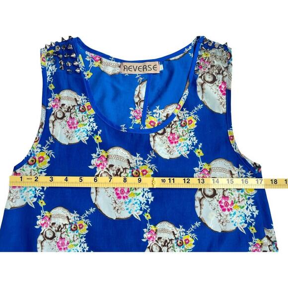 Blue Skull Floral Studded Sleeveless Crop Tank Top, Edgy Festival - Size S/M - Picture 6 of 11